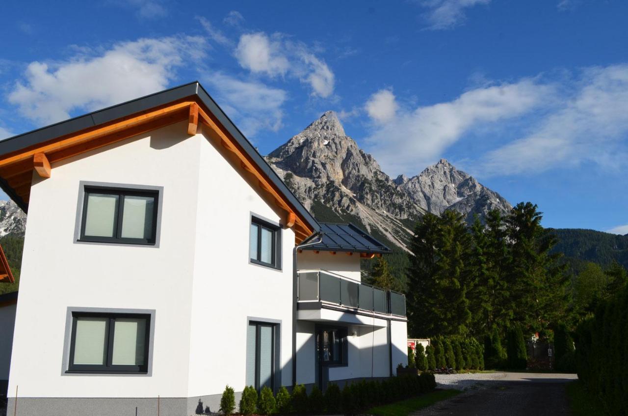 Zugspitzappartements Ehrwald Exterior photo